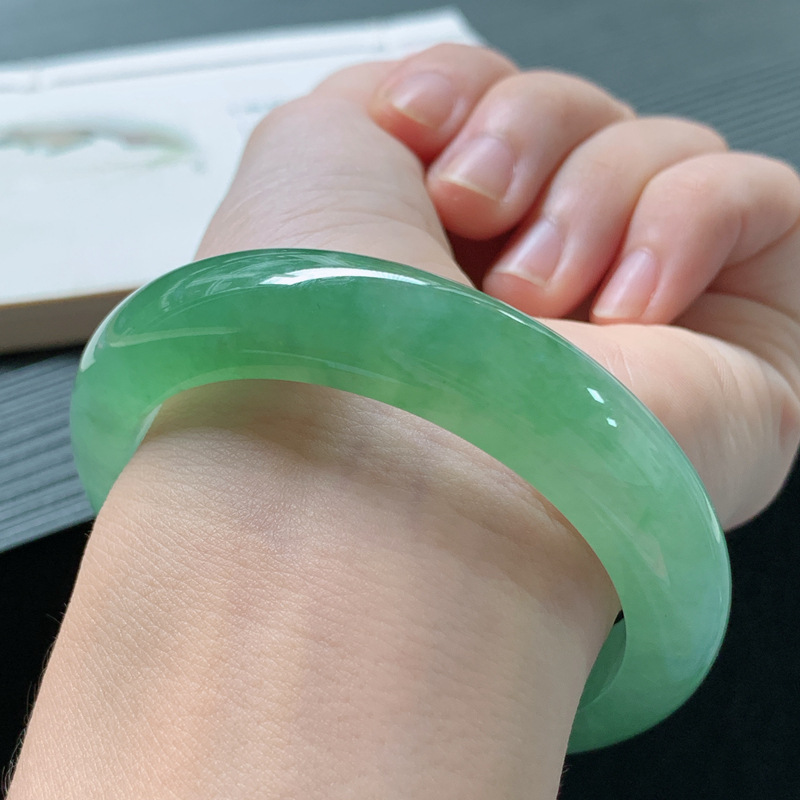 Jadeite bracelet, Burmese old  - Lighting ulasan dan harga