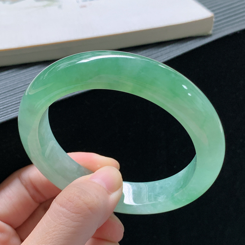 Jadeite bracelet, Burmese old  - Lighting ulasan dan harga